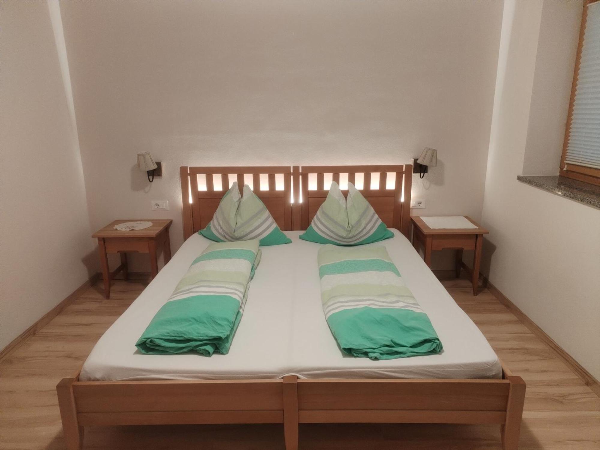 Greiterhof Partschins Panzió Kültér fotó